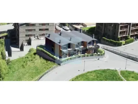 3-bedroom townhouse for sale in El Tarter, Canillo · 11 of 19