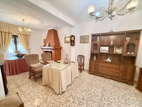 Casa en Jayena