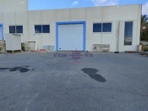 Nave industrial en calle calle Casco Urbano La Hoya
