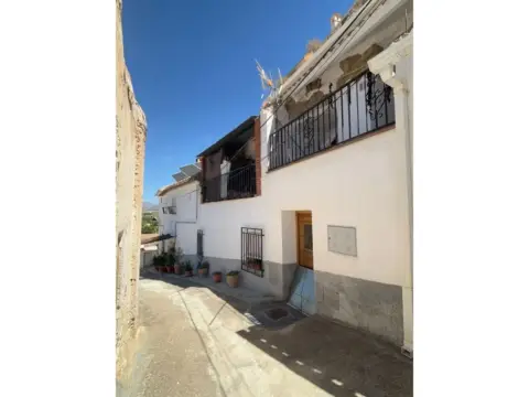Casa en calle San Isidro Alto, 18