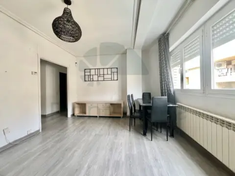 Piso en Portillejo-Valdegastea