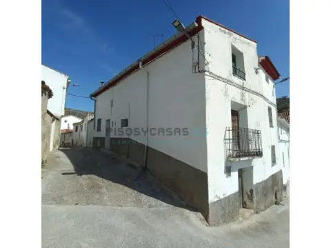 Casa en calle Lacambra, 21