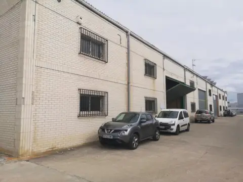 Nave industrial en calle Galicia, 10