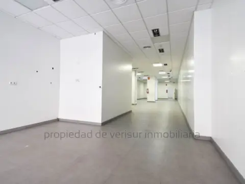 Local comercial en Centro