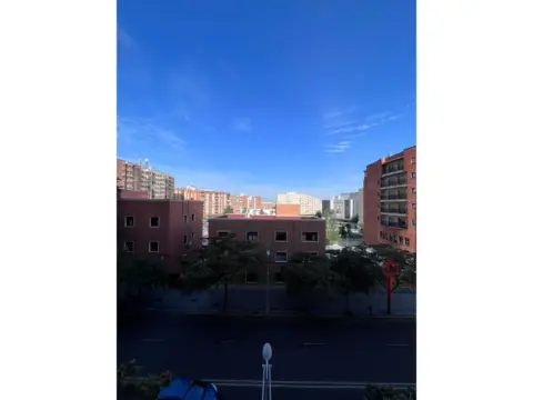 Piso en Pardaleras