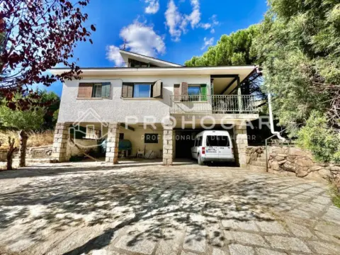 Chalet en Bustarviejo