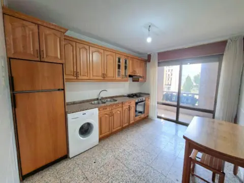 Piso en calle de Santa Marina, 5