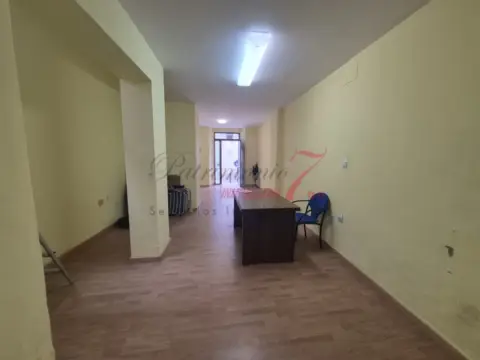 Lokal użytkowy, 45 m²
