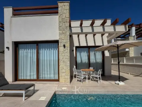 Casa en calle Avda Ciudad de Barcelona