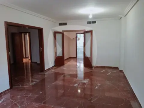 Piso en Pardaleras