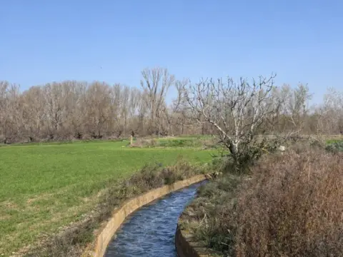 Finca rústica en Agoncillo