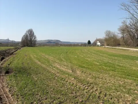 Finca rústica en Agoncillo