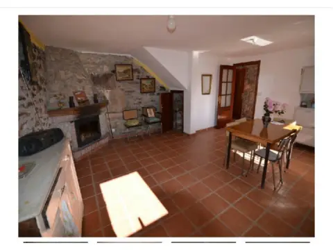 Casa en Teixeiro