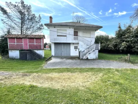 Chalet en Teixeiro