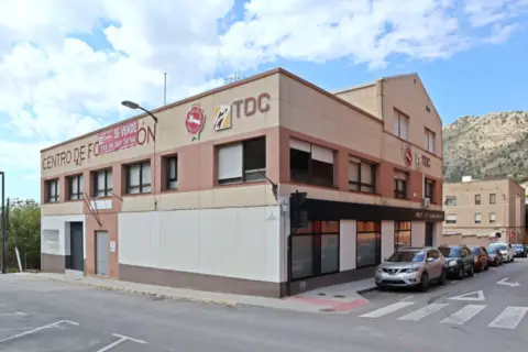 Oficina en Barrio Sgda. Familia