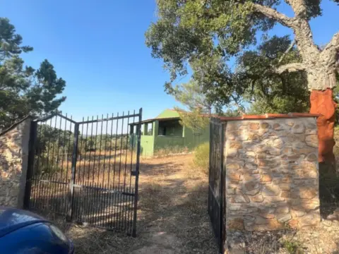 Finca rústica en Ctra Alcuescar