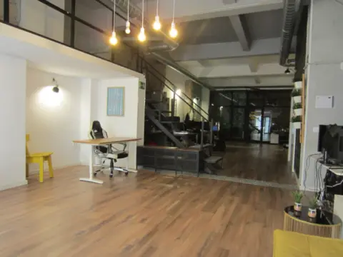 Local comercial en Alcaravaneras