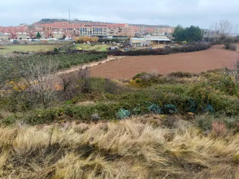 Finca rústica en Villamediana de Iregua