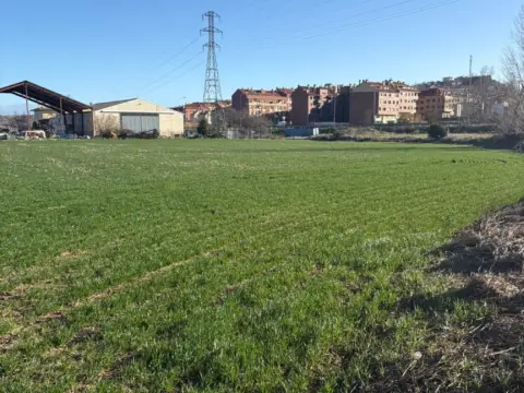 Finca rústica en Villamediana de Iregua