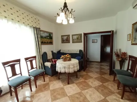 Casa en Calera de León