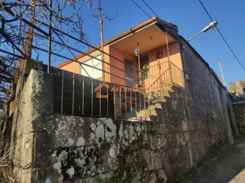 House in Boborás