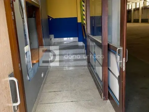 Local comercial en San Cibrao Das Viñas
