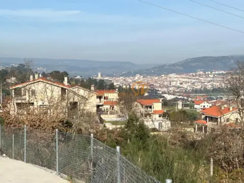 Terreno en Barbadás