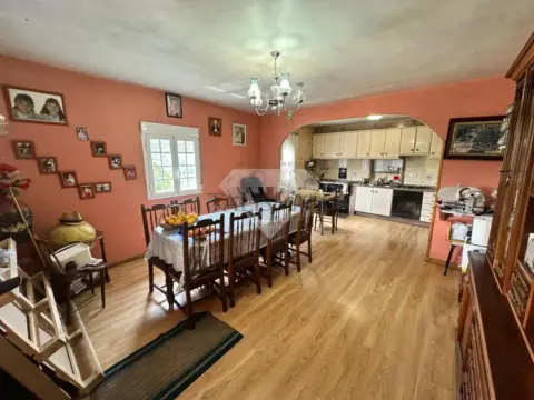 Chalet en calle San Lorenzo - Escuadra