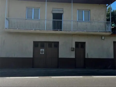 Casa en Toén