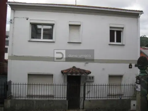 Casa en calle de Nogueira de Ramuín