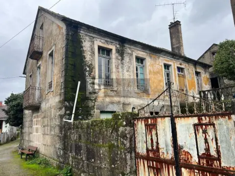 Casa en Salvaterra de Miño