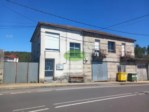 Casa en Toén