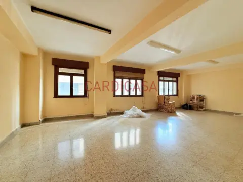 Local comercial en calle de Pontevedra