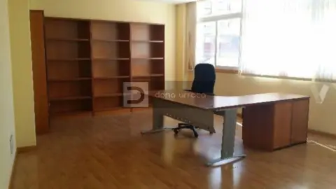 Oficina en Ourense