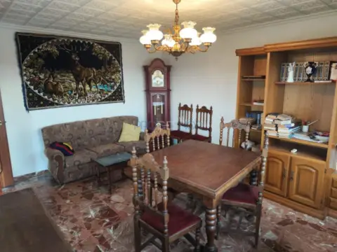 Casa en calle de los Arenales