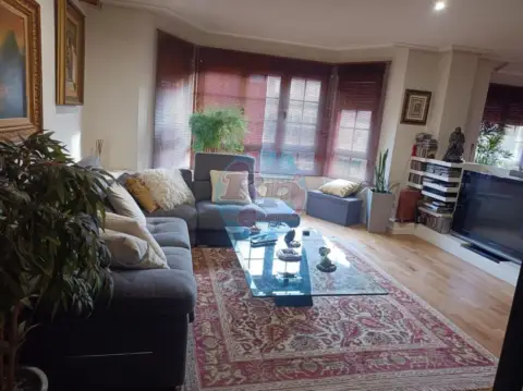 Chalet en Sariegos