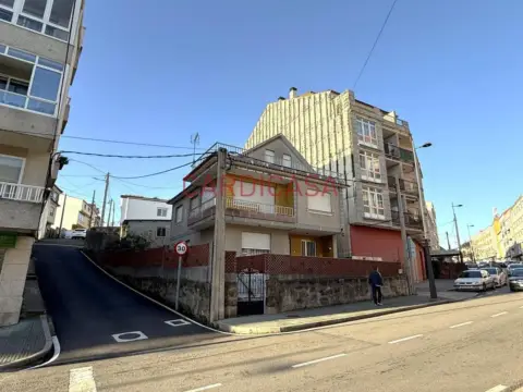 Casa en calle de Daniel Castelao