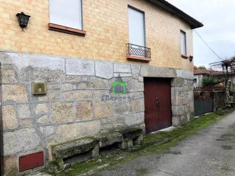 Casa en calle de Campo