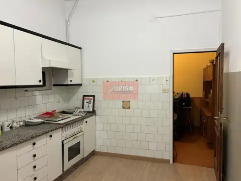Piso en calle Bedoya