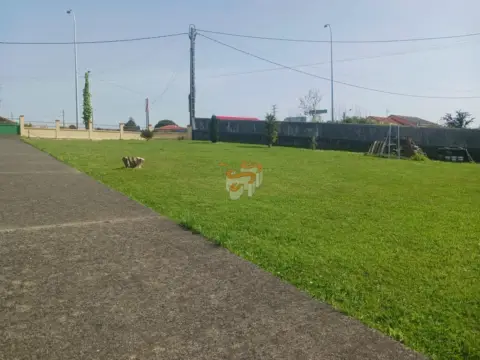 Terreno en Narón