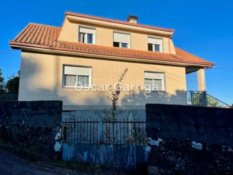 Casa en Padrenda