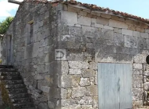 Casa en Nogueira de Ramuín