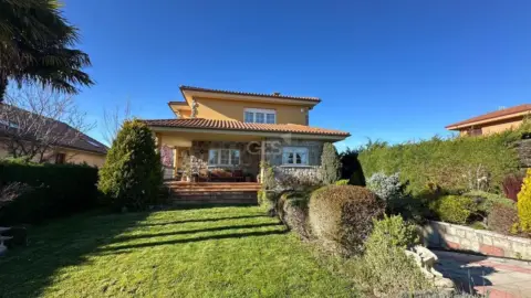 Casa en calle de los Llatales