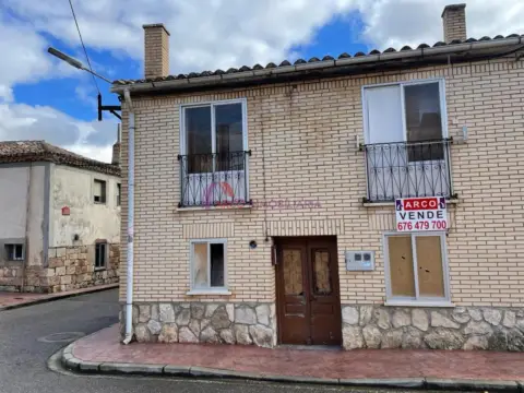 Casa en calle de la Iglesia