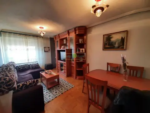 Piso en Trobajo del Camino