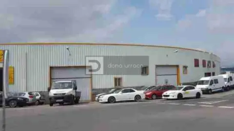 Nave industrial en Ourense