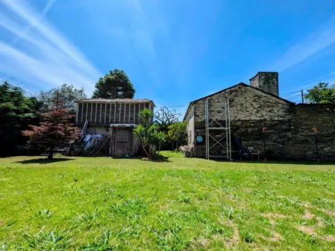 Chalet en Narón