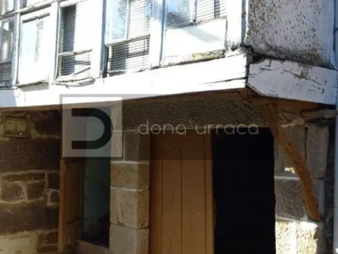 Chalet en Vilar de Barrio