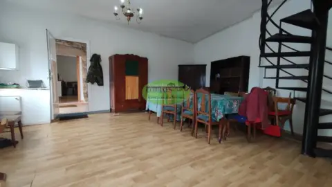 Casa en Parada de Sil