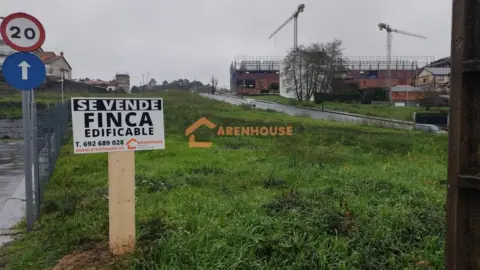 Terreno en Carballiño (O)